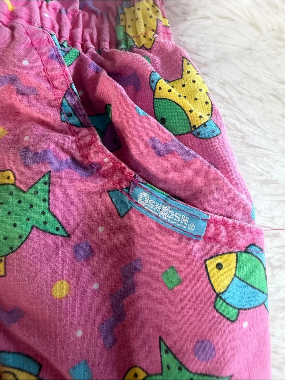 Kids Pink Fish-Print Pants Oshkosh 2T made in USA does have some flaws